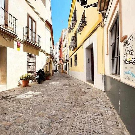 شقة Aym Places Buen Viaje Parking Incluido إشبيلية المظهر الخارجي الصورة
